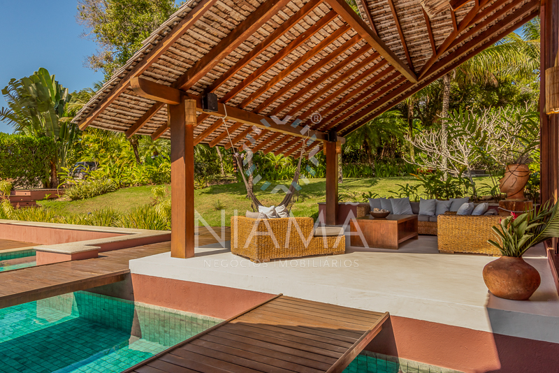 modern entrance villas in brazil